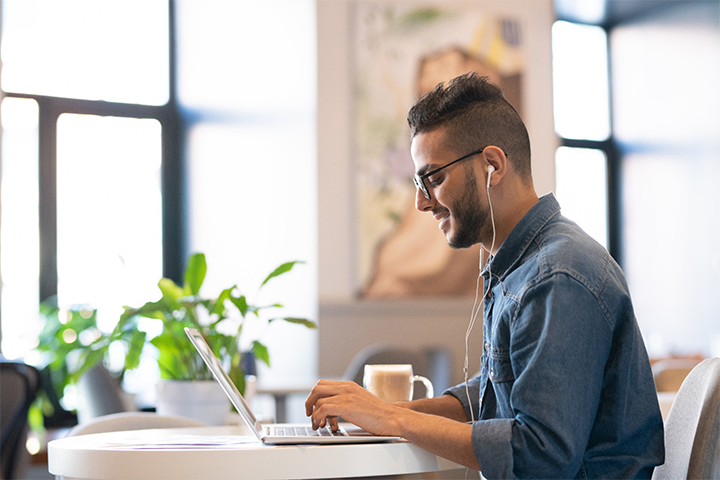 Remote work visa Dubai